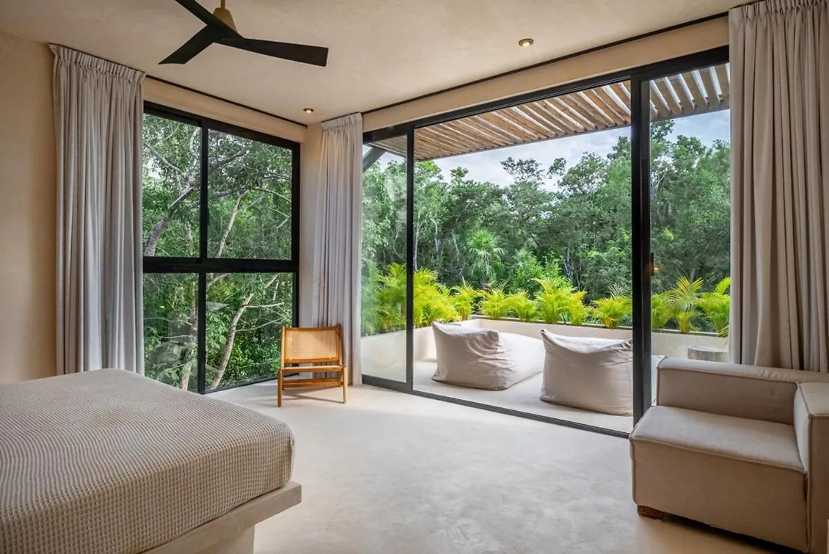 Villa El Canto, Luxury 7 Bed Jungle Villa Rooftop View Tulum Mexico