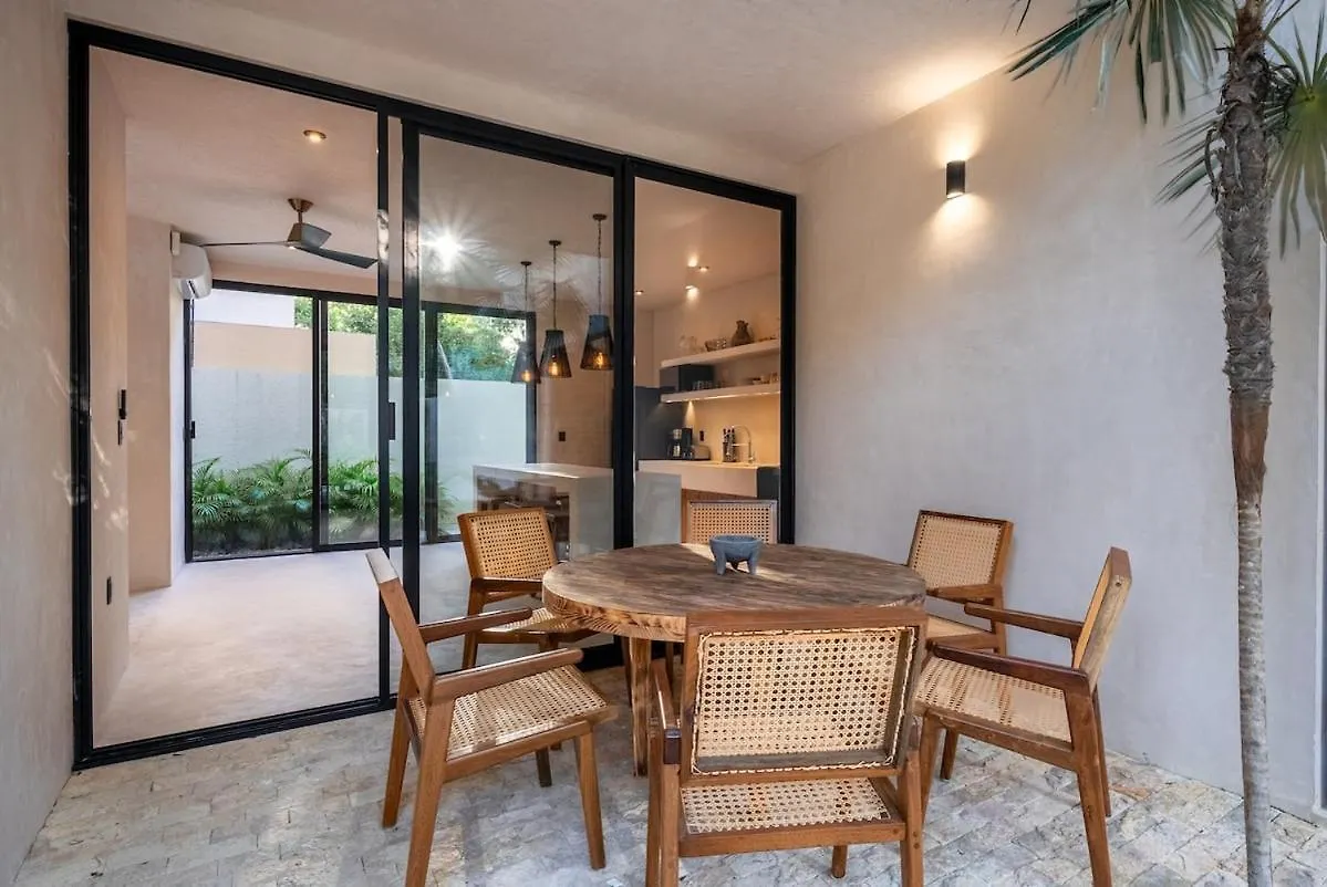 Villa El Canto, Luxury 7 Bed Jungle Villa Rooftop View Tulum
