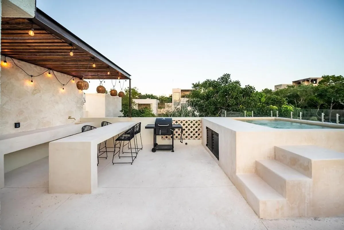 Villa El Canto, Luxury 7 Bed Jungle Villa Rooftop View Tulum