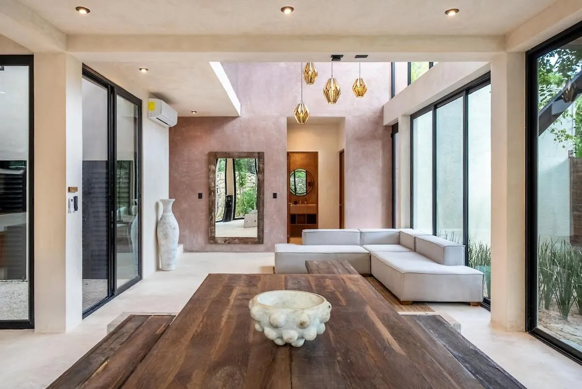 Villa El Canto, Luxury 7 Bed Jungle Villa Rooftop View Tulum
