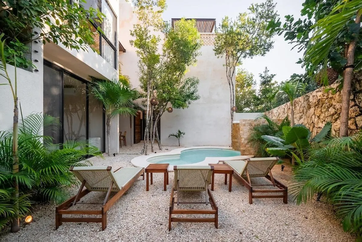 Villa El Canto, Luxury 7 Bed Jungle Villa Rooftop View Tulum
