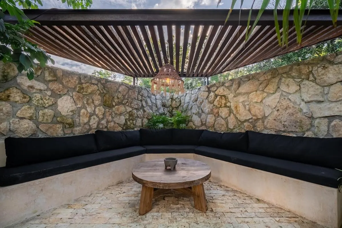 Villa El Canto, Luxury 7 Bed Jungle Villa Rooftop View Tulum