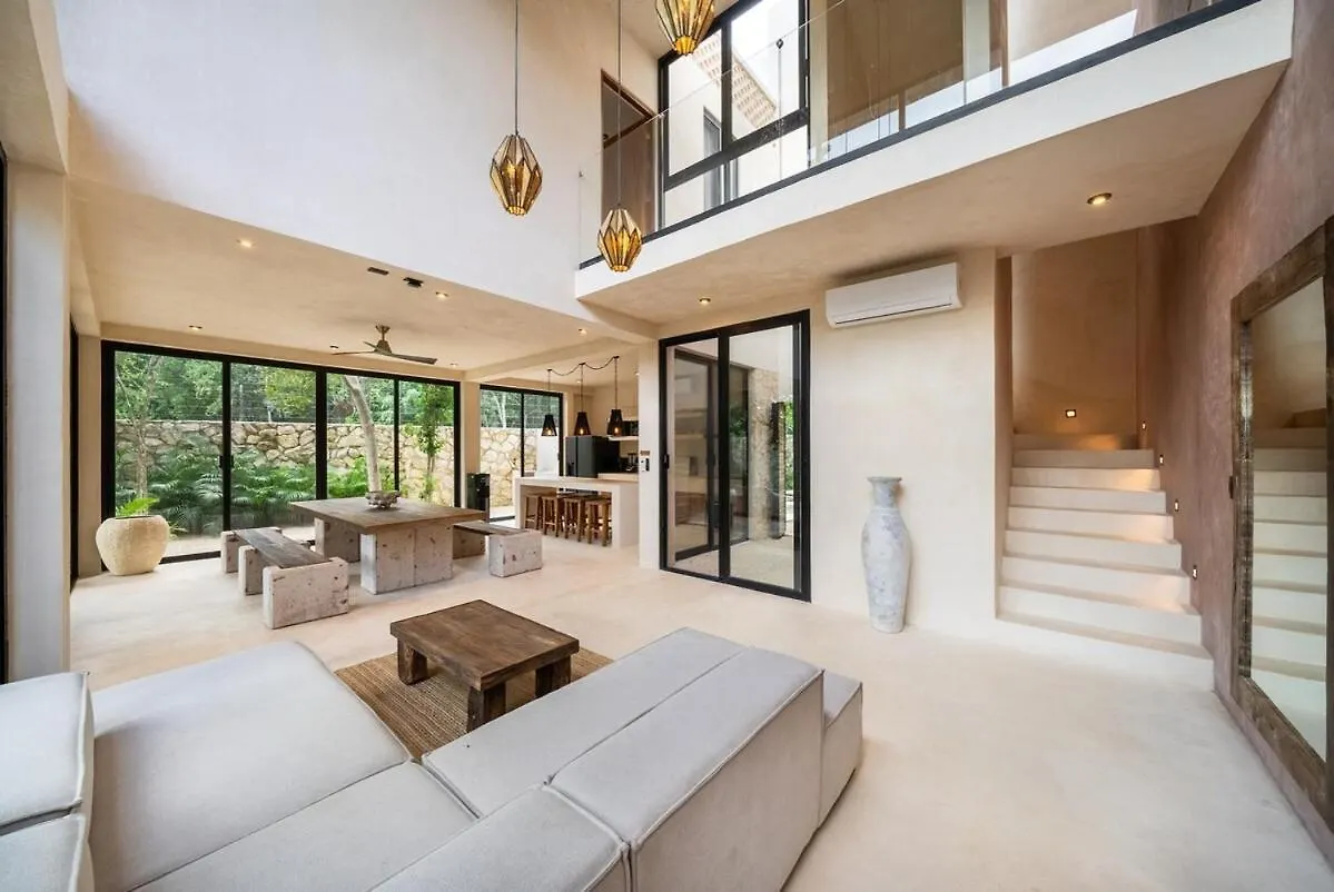 Villa El Canto, Luxury 7 Bed Jungle Villa Rooftop View Tulum